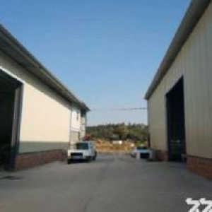 清远石角（5500方带塑料注塑排污证）滴水8米可分租,电大
