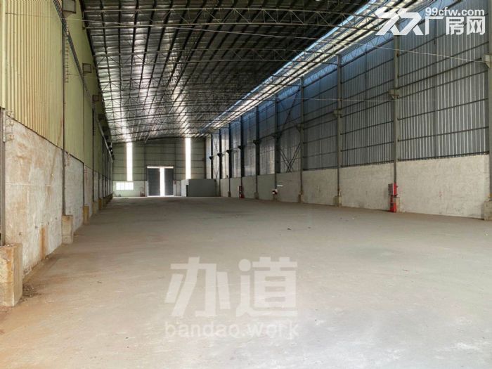 业主直接出租，1300方至2600方标准厂房，证件齐全